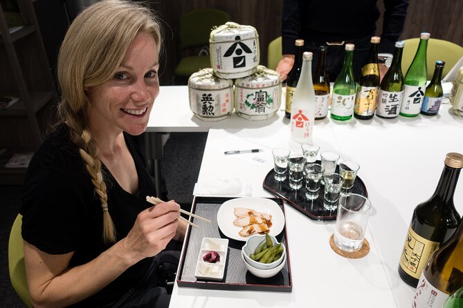 1.5-Hour Kyoto Insider Sake Experience with 7 Tastings & Pairings - The guides set the tone
