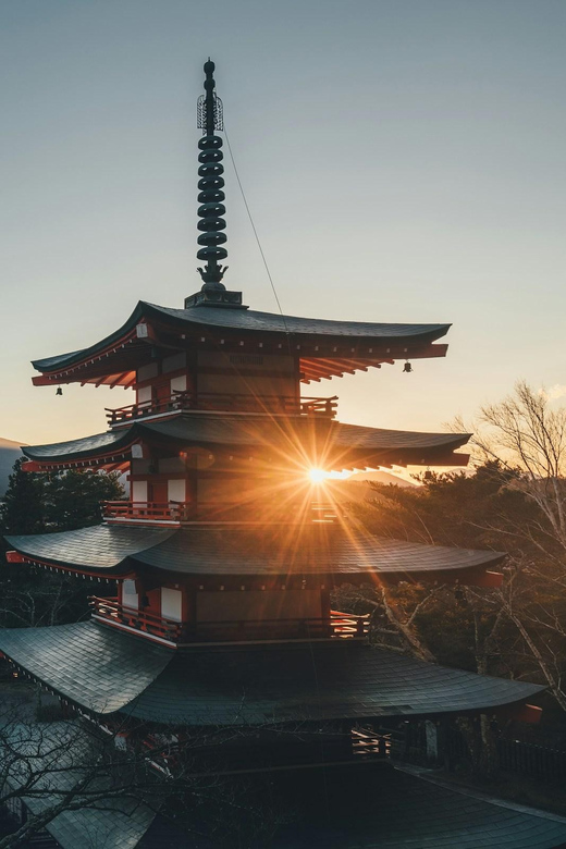 1-Day Mt Fuji and Hakone Sightseeing trip from Tokyo - Hakone Shrine closes the day with a classic landmark