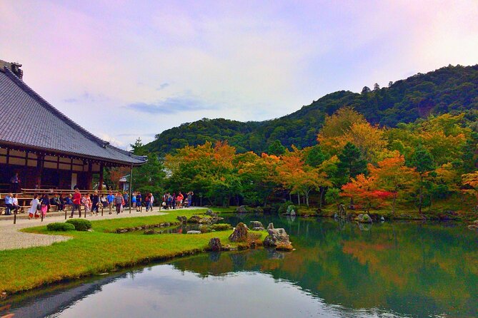 10 Must-see Spots in Kyoto One Day Private Tour (up to 7 people) - Sannenzaka, Ninenzaka, and Yasakanoto slow the pace slightly