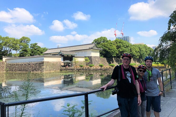 3h Tokyo E-Bike Tour: Hidden Gems, and Local Life with guide - Guides, pace, and the feel of the ride