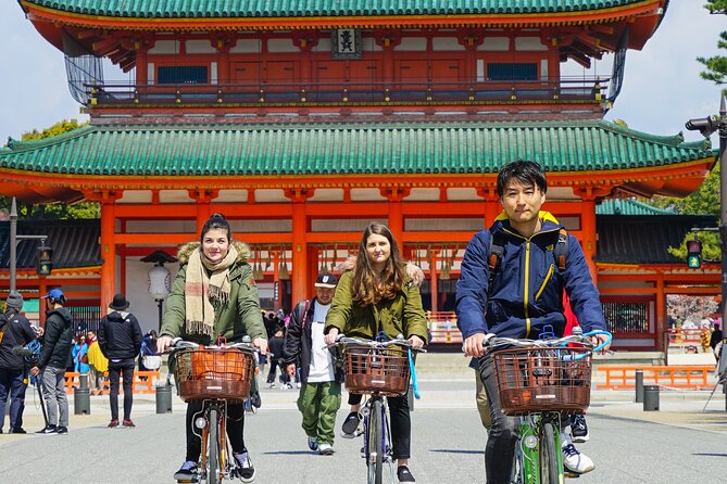 4.5-Hour Kyoto Bike Tour with Lunch and UNESCO Zen Temples - Cycling toward Nanzen-ji
