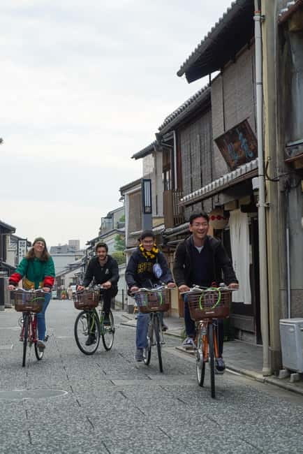 4.5-hr Kyoto Historical Highlights Bike Tour with UNESCO - A Kyoto lunch in a traditional Japanese house