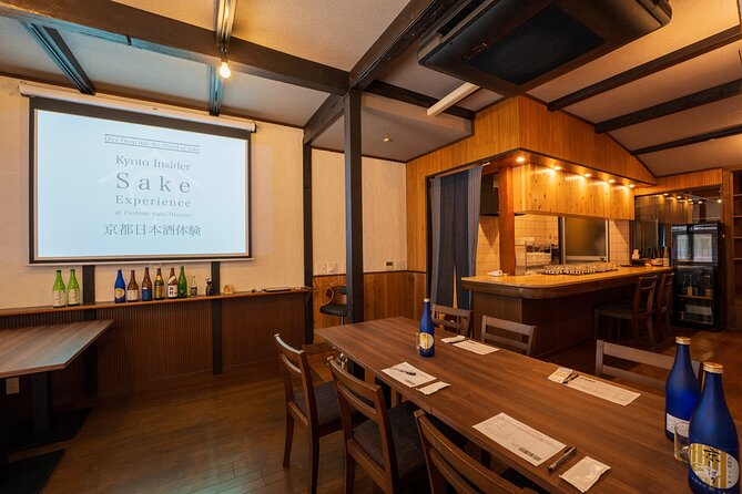 Advanced Kyoto Insider Sake Tasting Experience - What the expert guidance adds