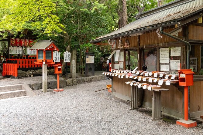 Arashiyama Hidden Gems: Walking Tour escaping crowds - The Tale of Genji option