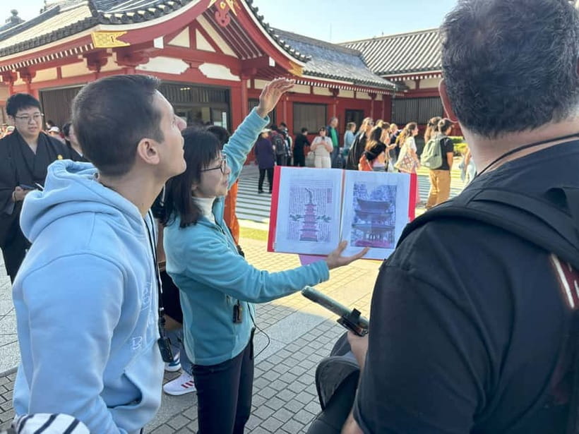Asakusa: A Big-picture History Walk to Know Japan - At the Culture Tourist Information Center, the religious basics become clear