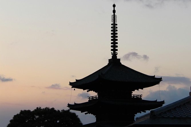 Authentic Kyoto Tea Ceremony: Camellia Flower Teahouse - The Higashiyama Location Helps Your Day