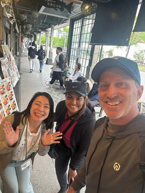 Authentic Sapporo: Nijo Market Seafood Lunch & History Tour - Reaching Nijo Market for lunch