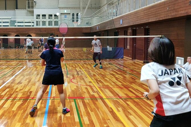 Badminton in Osaka & Kyoto with Locals! - Arriving at one of the local gyms