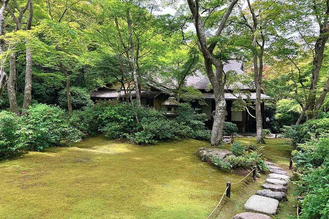 Bamboo Grove Temple and Garden Views Tour - Tenryu-ji Temple and its Zen garden