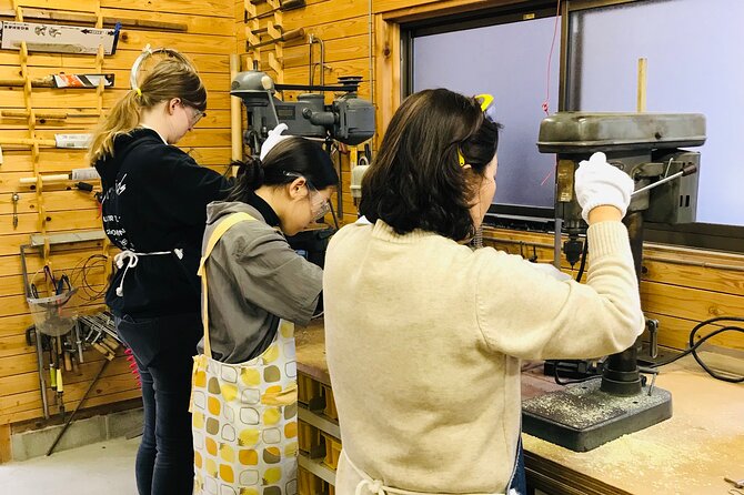 Bamboo LED Lantern Making Experience in Kyoto Arashiyama - Walking through the bamboo forest with a local guide
