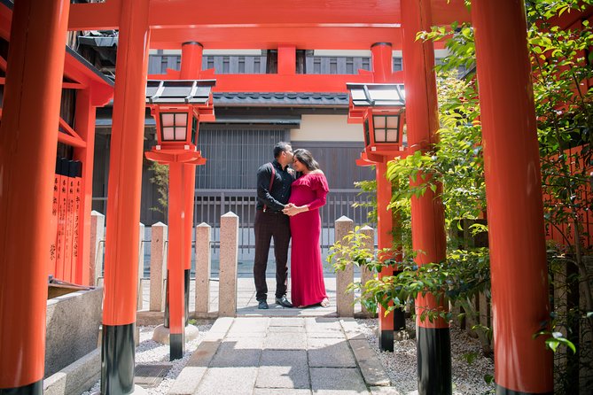 Beautiful Photography Tour in Kyoto - Ishibekoji, narrow lanes and useful breathing room