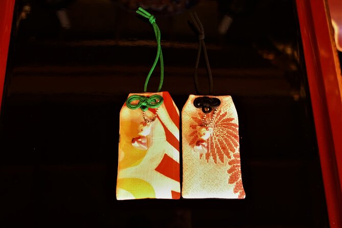 Cultural Activities :Kimono, tea ceremony, Calligraphy and Amulet - Three Japanese customs in one compact visit