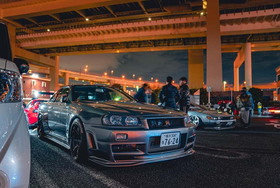 Daikoku & Tokyo Private JDM Tour by 700HP R34 GT-R - A PIT Autobacs: More Than a Quick Shopping Stop