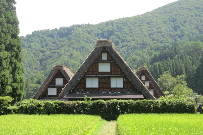 [Day trip bus tour from Kanazawa Station] Weekend only! World Heritage Shirakawago Day Bus Tour - Why Shirakawa-go works as a day trip from Kanazawa