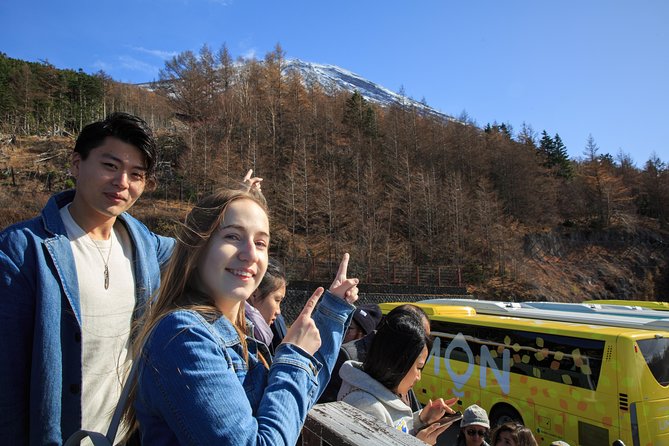 Discover Mt. Fuji 5th Station & Kawaguchiko Sightseeing Day Tour - Two and a half hours to explore Kawaguchiko