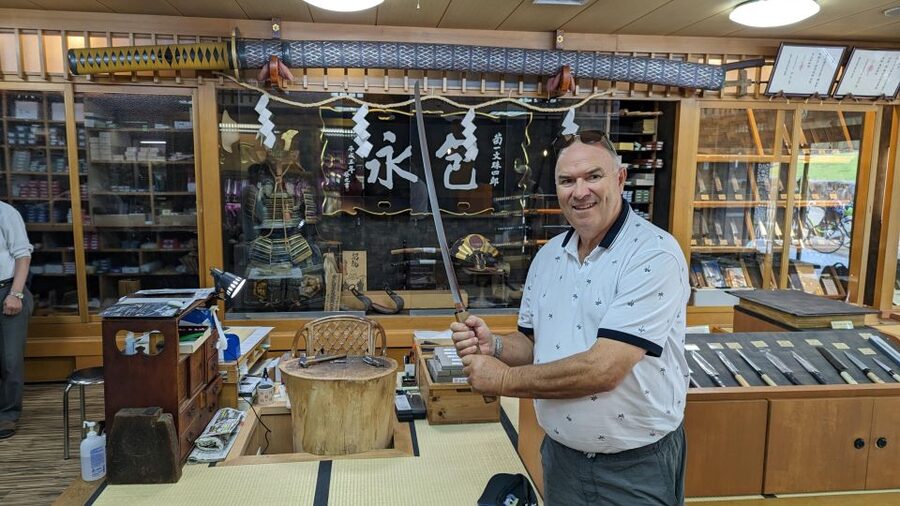 E-Bike Nara Highlights - Todaiji, Knives, Deer, Shrine - Nara Park and the first deer encounter