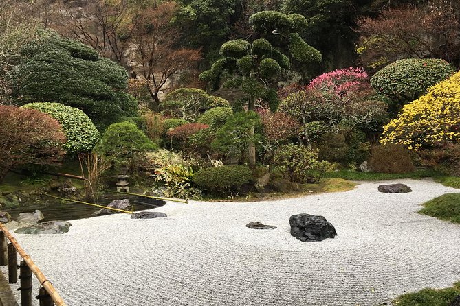 Exciting Kamakura - One Day Tour from Tokyo - Lunch, food needs, and the private-tour advantage