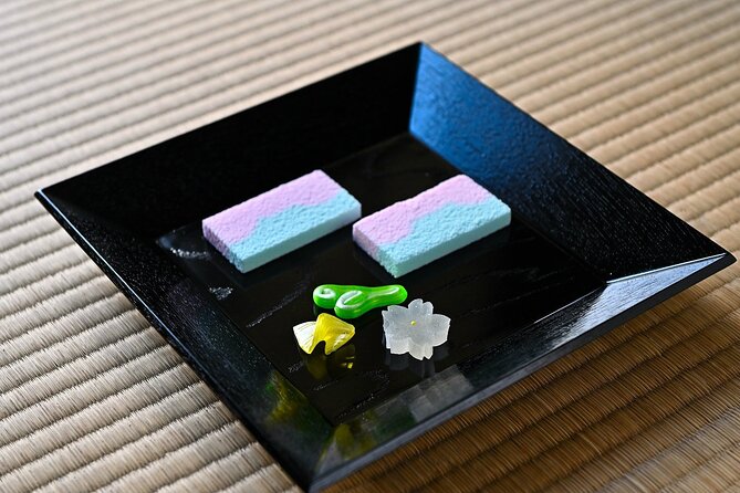 Experience a tea ceremony in an authentic tearoom, in Kyoto! - Tasting Wasanbon sweets from Shioyoshi-ken