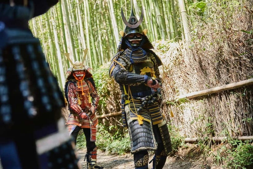 Experience Samurai and traditional Culture to the fullest - A samurai day that begins with a brush