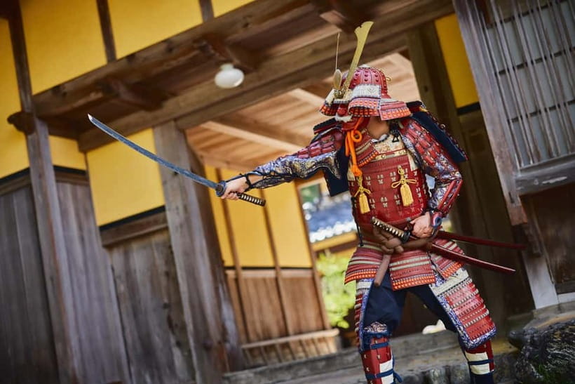 Experience Samurai and traditional Culture to the fullest - Learning to carry a katana responsibly