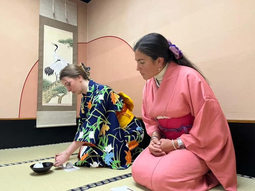 Experience Samurai and traditional Culture to the fullest - The optional seppuku segment