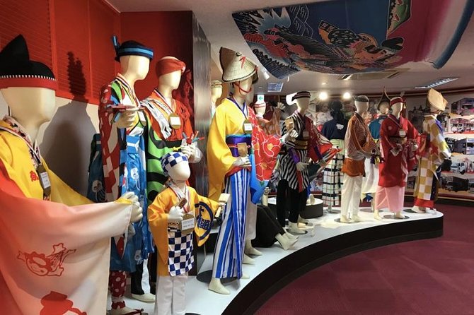 Experience the energy of Kochi: Sunday Market Tour includes Kochi Castle - Entering Kochi Castle, one of Japan’s rare surviving castles
