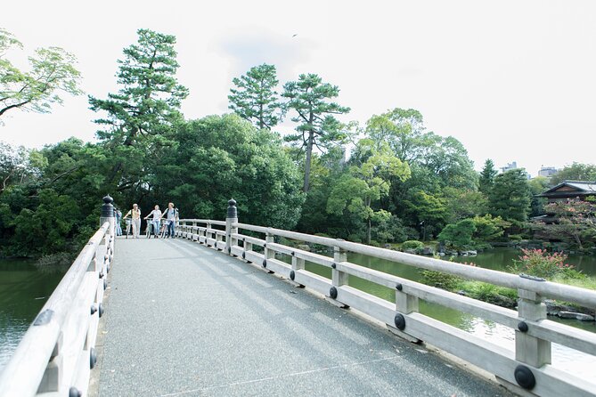 Explore Hidden Alleyway with a Local Expert (Morning tour) - Cycling through Kyoto Imperial Palace grounds