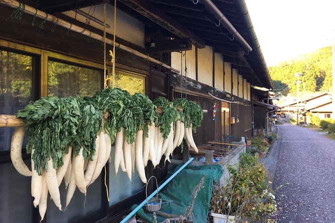Explore Kiso Valley : Magome - Tsumago Mountain Trail Walk - Otsumago and the quieter side of preservation
