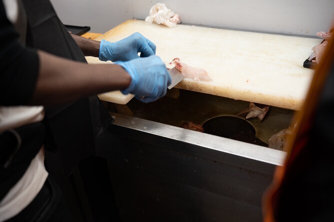 Fish Cutting workshop in Kyoto Japan - From knife practice to a sashimi lunch