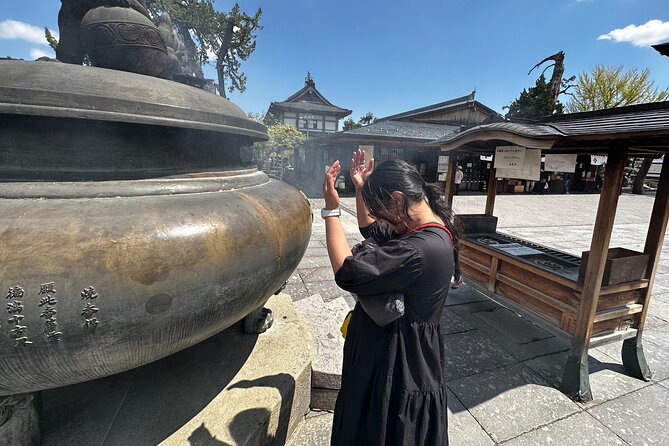 Food & Cultural Walking Tour around Zenkoji temple in Nagano - Matcha in a Japanese-style room