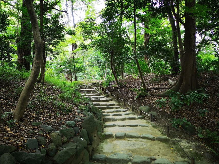 From Asakusa: Old Tokyo, Temples, Gardens and Pop Culture - Who will get the most from this tour