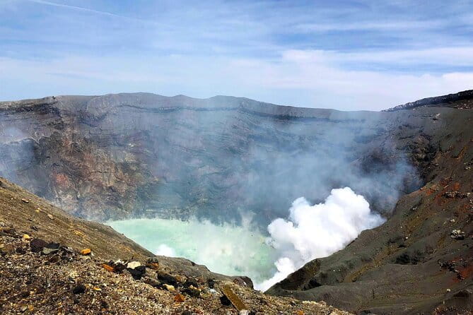 From Kumamoto : Mt.Aso and Takachiho All-inclusive Private Tour - What the private transport adds