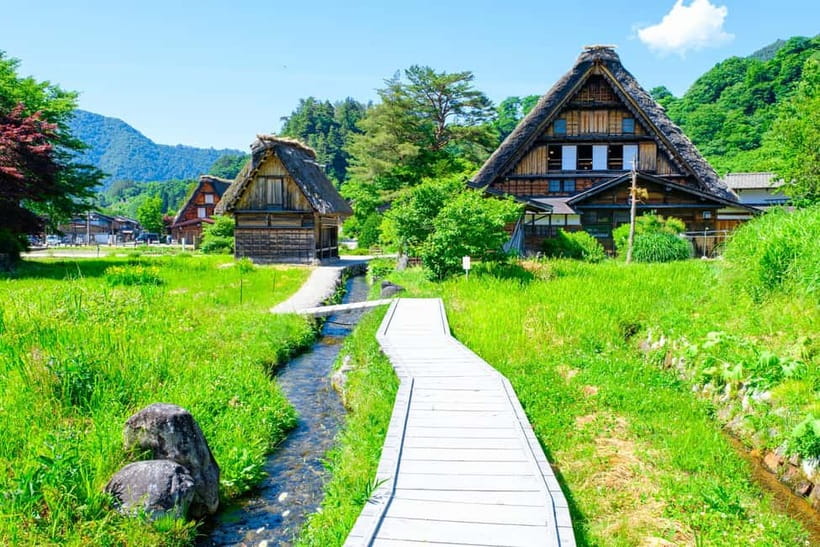 From Nagoya: Gujo, Hida Takayama, and Shirakawa-go Day Tour - Gujo Hachiman and its water running by the houses