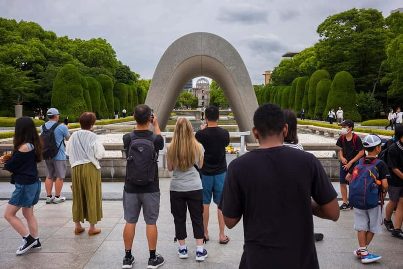 From Osaka: Hiroshima and Miyajima Day Trip by Bullet Train - Why this Osaka day trip works