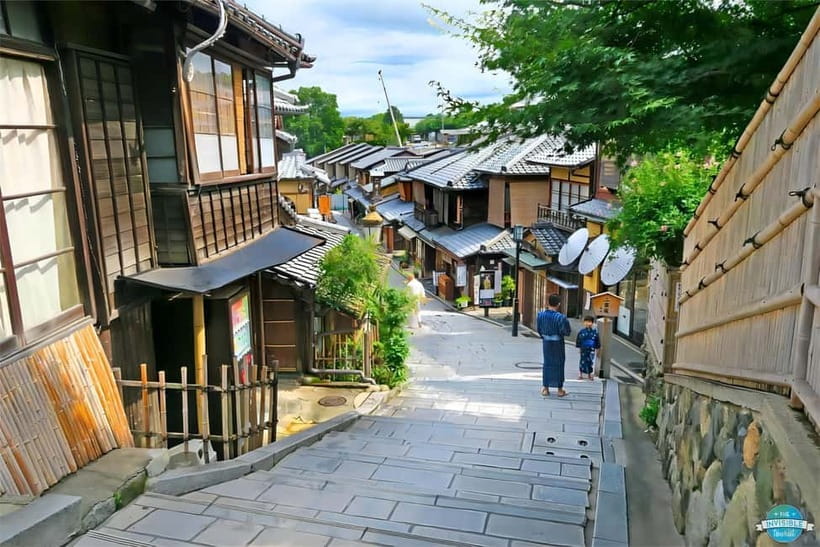 From Osaka: Nara Deer & Kyoto Kiyomizudera Sightseeing Tour - Sannenzaka and Ninenzaka on foot