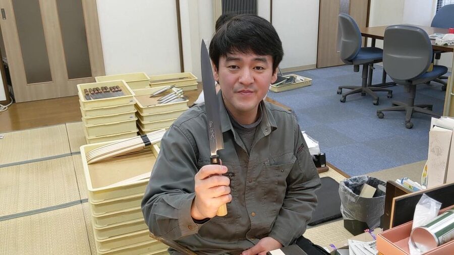 From Osaka: Sakai Knife Maker or Blacksmith Walking Tour - What the walking and timing feel like
