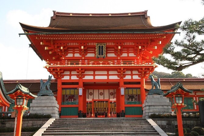From Tokyo 1-Day Kyoto English-guided Tour by Bullet Train - Fushimi Inari and the first splash of red