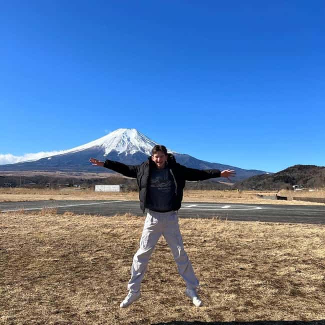 From Tokyo: Mt Fuji Private Day Tour In Luxury Land Cruiser - Gotemba Premium Outlets for a different kind of stop