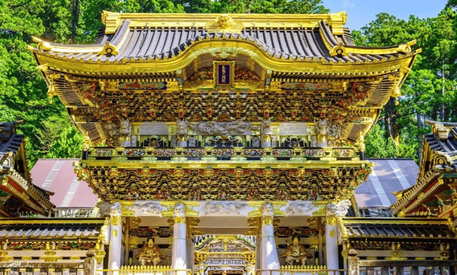 From Tokyo: Nikko Toshogu Day tour with Traditional Lunch - Starting at Tokyo Mode Gakuen