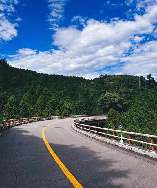From Tokyo: Private JDM/Sports Car Tour to Mt Fuji & Hakone - Japanese food and Tenzan Onsen