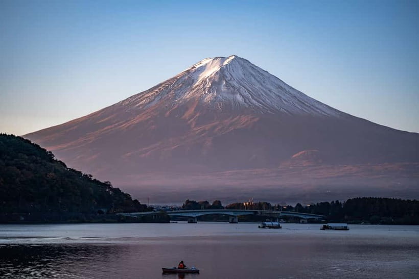 From Tokyo: Private Tour to Fuji/Hakone - Onsen, Art, Nature - Leaving Tokyo for Fuji country