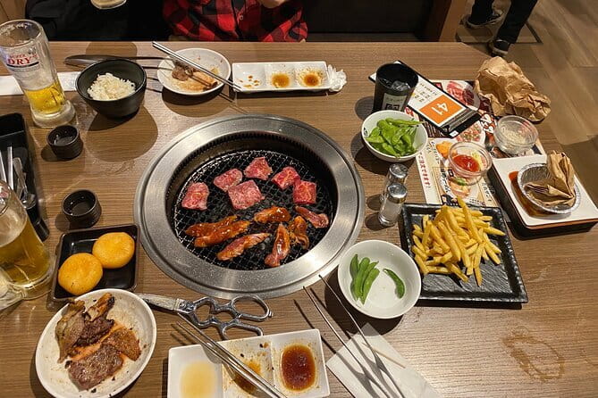 Fukuoka Evening Tours: Yatai, Izakaya, Karaoke and more - Why this Fukuoka night tour works