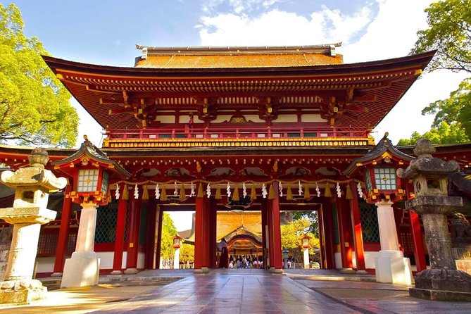 Fukuoka Full-Day Private Tour with Government Licensed Guide - Kushida Shrine, Tochoji, and Shofukuji: central Fukuoka’s old core