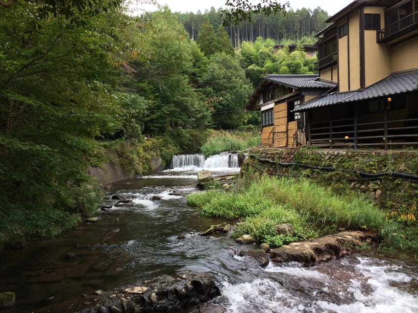 Fukuoka: Mt. Aso Volcano & Kurokawa Onsen Scenic Day Tour - Kurokawa Onsen and 100 minutes of bathing culture