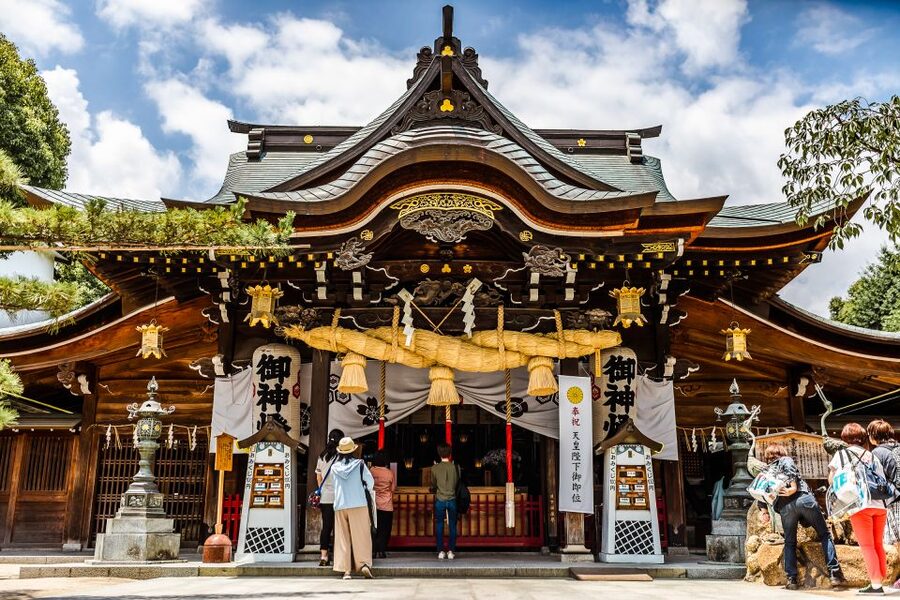 Fukuoka Private and Personalized Walking Tour with a Local - Side streets, river views, and room for surprises