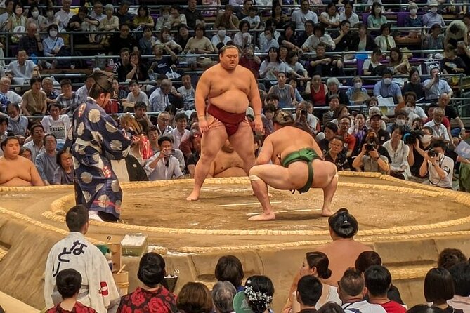 Fukuoka Sumo Tournament November 2025 with a Sumo Expert Guide - Meeting at Fukuoka Kokusai Center at 2:00 pm