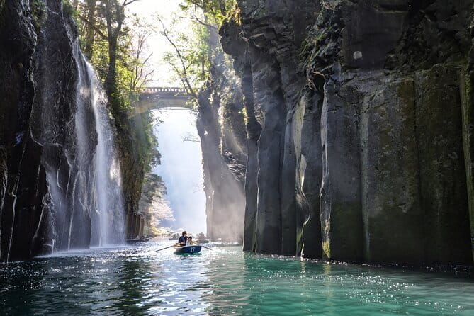 Fukuoka Takachiho Gorge, Amano Iwato and Scenic Train Tour - Key points at a glance