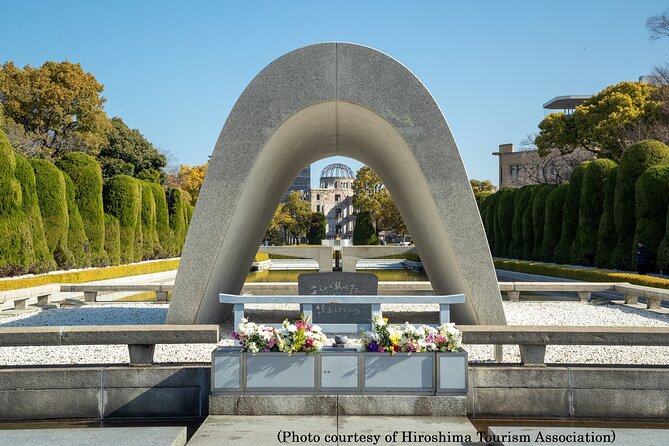 Full Day Hiroshima and Miyajima Bus Tour from Hiroshima - One hour for Miyajima lunch and free time