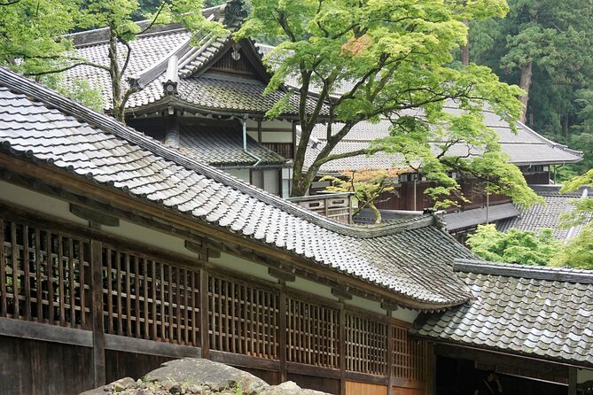 Full Day Tour Eiheiji Buddhist Temple and Fukui City Castle Town - Meeting at Kanazawa Station and heading south