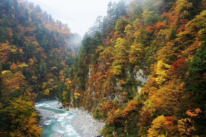 Full Day Tour to Kurobe Gorge and Unazuki Onsen from Kanazawa - Leaving Kanazawa at 8:00 am